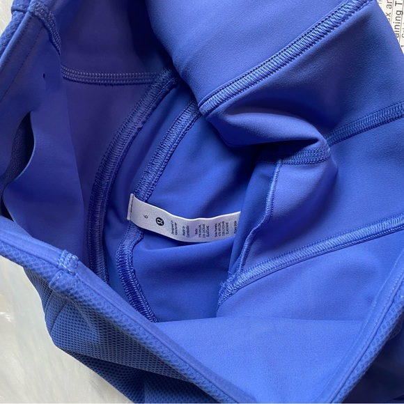 Lululemon Everlux and Mesh Super-High-Rise Tight 25" Size 6 Wild Indigo WLIN - Picture 3 of 5